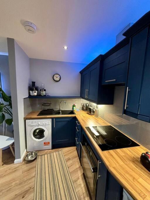 אדינבורו Sunshine On Leith. The River View Apartment! מראה חיצוני תמונה